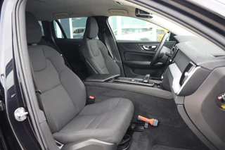 Volvo V60 2.0 B3 Momentum Advantage|Automaat|Trekhaak|Applecarplay/android auto|Camera|Cruise control / 22