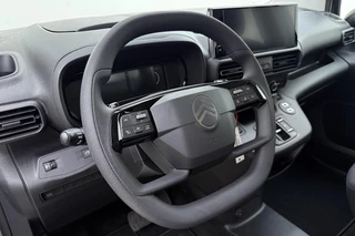 Citroen ë-Berlingo Feel L1 50 kWh | Geen kilometers | Apple Carplay/Android Auto | Parkeersensoren | DAB Radio | Cruise control | Veel ruimte | Metaallak | Armsteun / 32