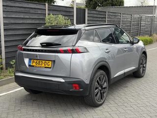 Peugeot e-2008 GT Pack 50 kWh 136PK Automaat Navigatie, Achteruitrijcamera, Keyless, Stoelverwarming, Adaptieve Cruise Control / 11