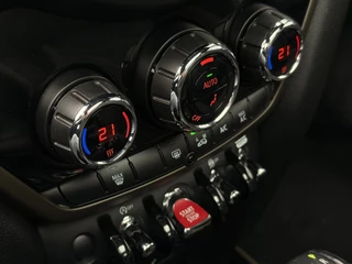 Mini Mini Countryman 1.5 Cooper Chili / Pano / CarPlay / Trekhaak / 12