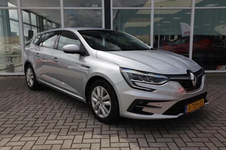 Renault Megane Estate 1.3 TCe 140 Equilibre|Navi|Cruise|PDC|Airco| / 17