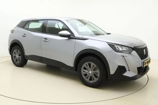 Peugeot 2008 1.2 PureTech Active Pack 100 PK | Handgeschakeld | Trekhaak | Navigatie | Climate Control | Bluetooth | Cruise Control | Licht Metalen Velgen | Stuurwielbediening | 1e eigenaar / 9