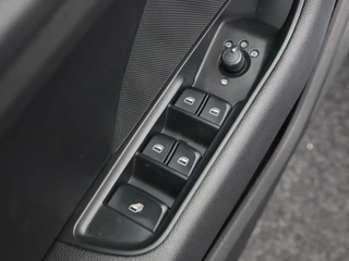 Audi A3 Cabriolet 1.4 TFSi 125 Pk Attraction Pro Line Plus | Cruise Control | Zwart Leder | Navigatie | Climate control | 16 Inch / 19
