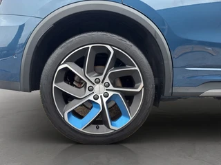 Lynk & Co 01 1.5 Plug in Hybride Pano, Carplay, Camera,ACC / 23