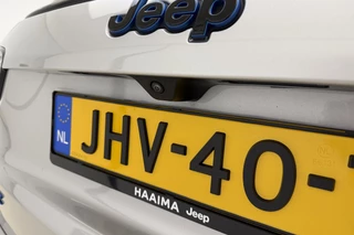 Jeep Compass 4xe 240pk Plug-in Hybrid Automaat S | Navigatie | Lederen bekleding | Achteruitrijcamera | Adapt. Cruise control | Electrische achterklep | Keyless | Zwart dak | 19" Lichtmetalen velgen / 8