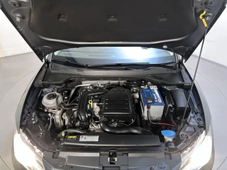 Seat Leon ST 1.0 TSI Style Ultimate Edition Panoramadak Camera App-Connect DAB+ / 17