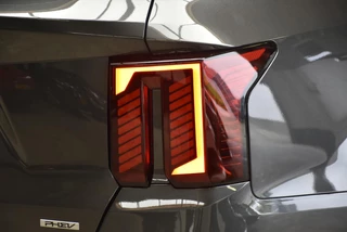 Kia Sorento 1.6 T-GDi 288pk Plug-in Hybrid Aut AWD 7 PERS. ExecutiveLine NIEUW / 15