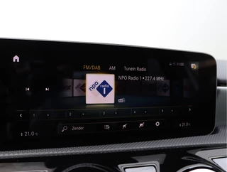 Mercedes-Benz A-Klasse 220 Launch Edition  | Widescreen | Camera | Org. NL / 38