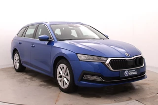 Skoda Octavia Combi 1.5 e-TSI Style | Adaptive Cruise | Navi | Camera | Stoelverwarming | CarPlay / 6