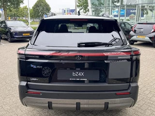 Toyota bZ4X Touring Dynamic 75 kWh APPLE/ANDROID BLINDSPOT CLIMA PARK-SENSOR STOEL/STUURVERWARMING EL-BESTUURDERSSTOEL EL-ACHTERKLEP / 28