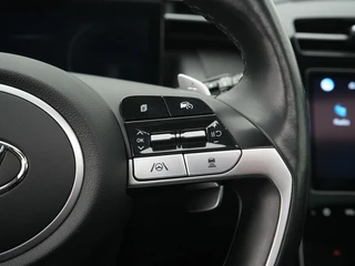 Hyundai Tucson 1.6 T-GDI PHEV Comfort Smart Panoramadak | Trekhaak | Navigatie | Camera / 41