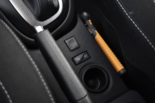 Renault Captur 1.2 TCe Aut. Limited  | Trekhaak | Camera |  Keyless Entry | Navigatie | Climatecontrol | Orig. NL | / 18