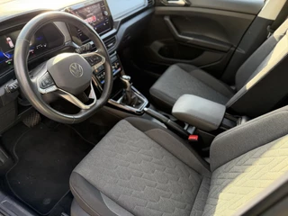 Volkswagen T-Cross 1.0 TSI Life Edition | Clima | Adaptive Cruise Virtual Dashboard | / 7