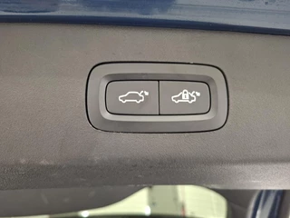 Lynk & Co 01 1.5 PHEV 262PK Adapt.Cruise 360° Cam Carplay Zwarte Hemel Plug-in Stoelverw Vol opties! / 14