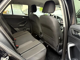 Volkswagen T-Roc 1.0 TSI Style  Camera, App Connect, Elek.Achterklep, Trekhaak / 23