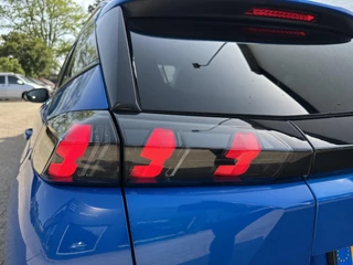 Peugeot 2008 1.2 Turbo 130 PK Allure Pack | Trekhaak 1200 KG | Navigatie | 3D Virtual Cockpit | Stoelverwarming | LED Verlichting | Half Lederen Bekleding | Keyless Start | Climate Control | Cruise Control | 17 Inch Lichtmetalen Velgen | / 48