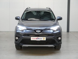 Toyota RAV4 2.5 Hybrid Dynamic / 13