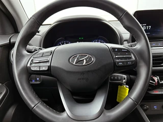 Hyundai Kona 1.0 T-GDI Comfort Smart | Cruise control | Navigatie | Camera | Parkeersensoren achter | Trekhaak | NAP / 15