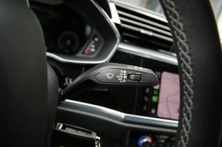 Audi Q3 Sportback 35 TFSI S Edition / 24