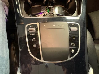 Mercedes-Benz GLC-klasse 300e 4MATIC Premium Plus / trekhaak / sfeer verlichting / panorama-dak / virtual / 32