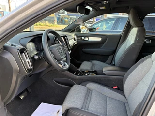 Volvo XC40 1.5 T4 Plug-in hybrid Plus Dark / Panorama-dak / Harman-Kardon / camera / stuur en stoel verwarming / 11