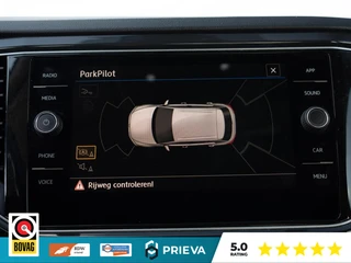 Volkswagen T-Roc 1.5 TSI Sport | Carplay | Virtual | 19 inch | DSG | Trekhaak | Camera / 32