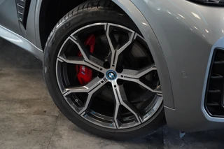 BMW X5 xDrive50e Launch Edition  Panoramadak Leder M-Sport Pro Trekhaak Head-Up / 4