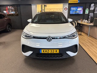 Volkswagen ID.5 Pro 77 kWh / Soh 95,2 / warmtepomp / trekhaak / head up / memory / carplay / 4