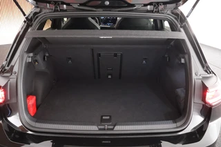 Volkswagen Golf 1.5 272pk eHybrid GTE Trekhaak 360Camera Memory Leder Stoelventilatie HUD Navigatie Panoramadak / 63
