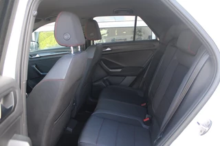 Volkswagen T-Roc 1.5 TSI R-Line Org. NL | Af. Trekhaak | Virtueel | ACC | Stoel/stuurverwarming / 13