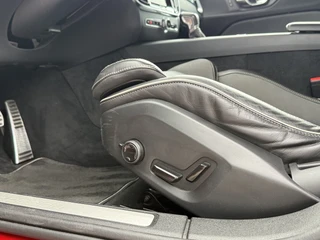 Volvo S60 2.0 T4 R-Design 190pk | Org. NL Top staat! / 38