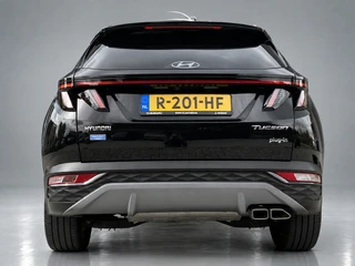 Hyundai Tucson 1.6 T-GDI PHEV 265 pk Comfort Smart 4WD | 1e eigenaar | navigatie | elektr. a. klep | adapt. cruise | camera | BTW auto / 7