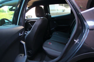 SEAT Arona 1.0 TSI FR B. Int. / 25