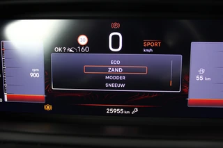Jeep Avenger 1.2 Longitude  | JBL Audio | Adaptieve cruise | Keyless / 35