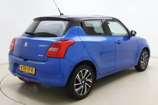 Suzuki Swift 1.2 Style Smart Hybrid 83pk | Navigatie | Camera | Climate Control | Stoelverwarming | Cruise Control Adaptief | Lichtmetalen Velgen | Weinig Kilometers / 2