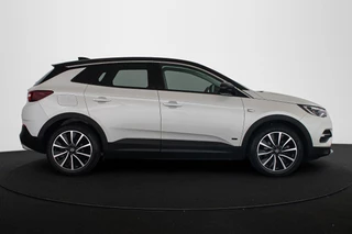 Opel Grandland X 1.6 Turbo Hybrid Ultimate Stoelventilatie Denon HiFi Leder / 36