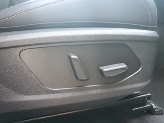 Kia Sportage 1.6T PHEV AWD DynamicPlusLine Edition | Plug-In Hybride | Stoel en stuurverwarming | Elektrisch bedienbare voorstoelen | Navigatie | Camera | Apple Carplay / Android Auto | / 22