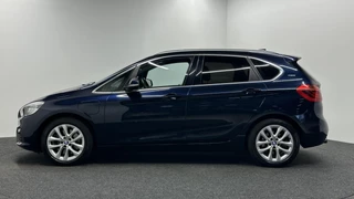 BMW 2-serie Active Tourer 225xe Centennial High Executive PANO LEER HEAD UP. / 17