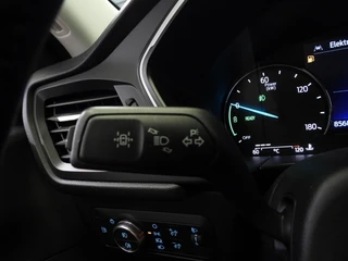 Ford Kuga 2.5 PHEV Plug-In Cool&Connect TREKH./NAVI/CLIMA/WINTERPACK/17"LMV! / 16