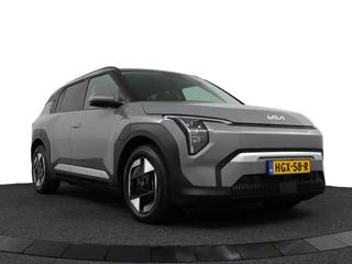 Kia EV3 Plus 81.4 kWh  - SOH 98,8% - Stoel/stuurwiel verwarming - Adaptieve Cruisecontrole - LED lampen - V2L - Fabrieksgarantie tot en met 03-2032 / 13