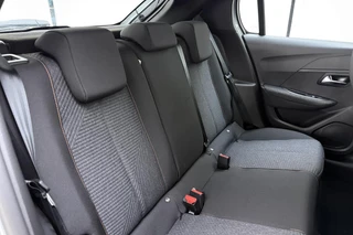 Peugeot 208 1.2 Turbo 100 Style Camera l Bluetooth l Apple Carplay & Android Auto l PDC achter l LED verlichting l Navigatie full-map l Rijstrook sensor / 14