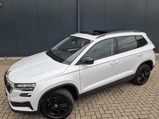 Skoda Karoq 1.0 TSI Ambition * Panoramadak * Camera * Adaptieve Cruise Control * / 7