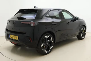 Opel Mokka Electric GSE 54 kWh | GSE | Stoel/stuurverwarming | Achteruitrijcamera | Unieke uitvoering | 20" Lichtmetalen velgen | Adapt. Cruise control | Alcantara sportstoelen / 2