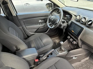 Dacia Duster 1.3 TCe Comfort | Airconditioning | Cruise control | Parkpilot | Apple Carplay/Android Auto | Elektrisch Pakket | LM-Velgen / 32