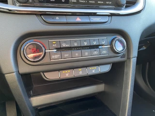 Kia XCeed 1.6 GDi PHEV 140 pk DynamicPlusLine  | navigatie | stoel/stuurverwarming | camera | keyless go | incl. winterset / 33