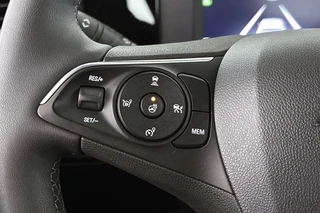 Opel Mokka 1.2 Edition Stuur/Stoelverwarming Camera Keyless Apple CarPlay / 28