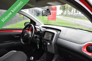 Toyota Aygo 1.0 VVT-i x-play NAVI/CAMERA/CRUISE C./ETC.! / 6