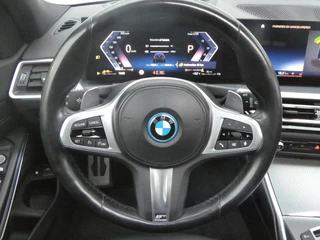 BMW 3-Serie 320e M-Sport Aut. |Schuifdak |Head-Up |Facelift - Widescreen! / 12
