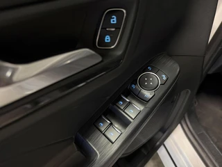 Ford Kuga 2.5 PHEV ST-Line X B&O Pano Camera Winterpack NAP / 33