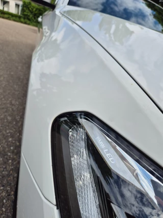 BMW 5-serie Touring 530e M Sport LED CarPlay Elek. Stoelen 100% dealer onderhouden 530e Business Edition Plus / 44